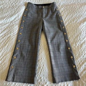 Zara Wide Leg trousers with snap golden buttons